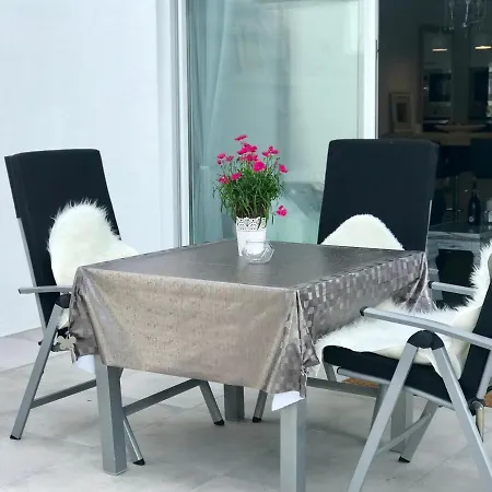 아파트 Romantic Casa Blanca *